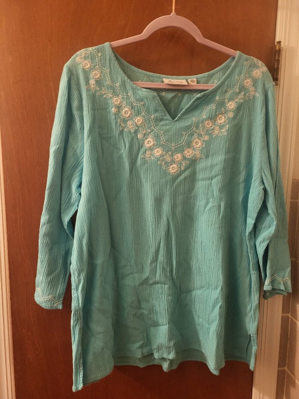 Denim & Co. Teal Embroidered Crinkle Gauze Top XL